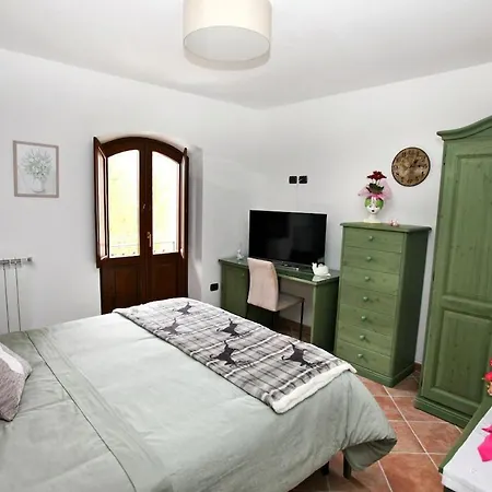Casa Alba Rosa Opi